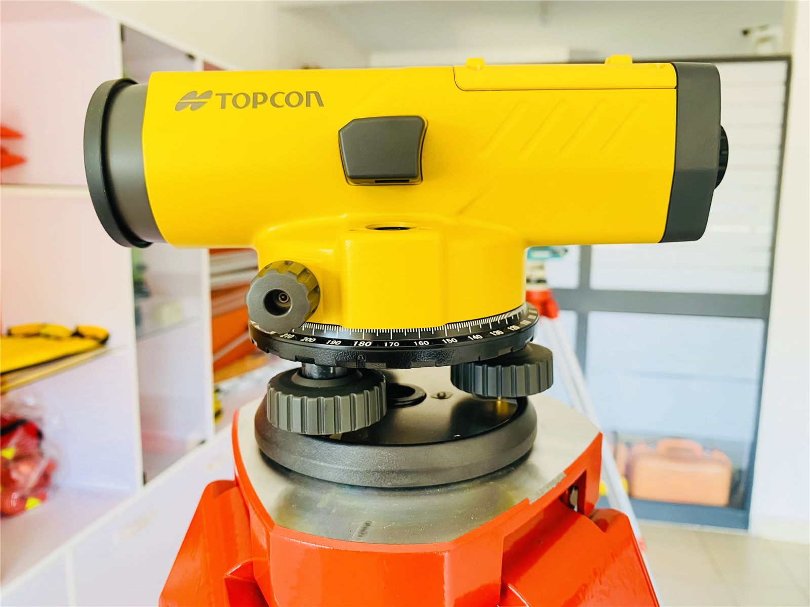 Niveau TOPCON